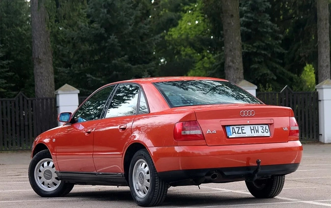 Audi A4 cena 12900 przebieg: 125000, rok produkcji 2000 z Biecz małe 596